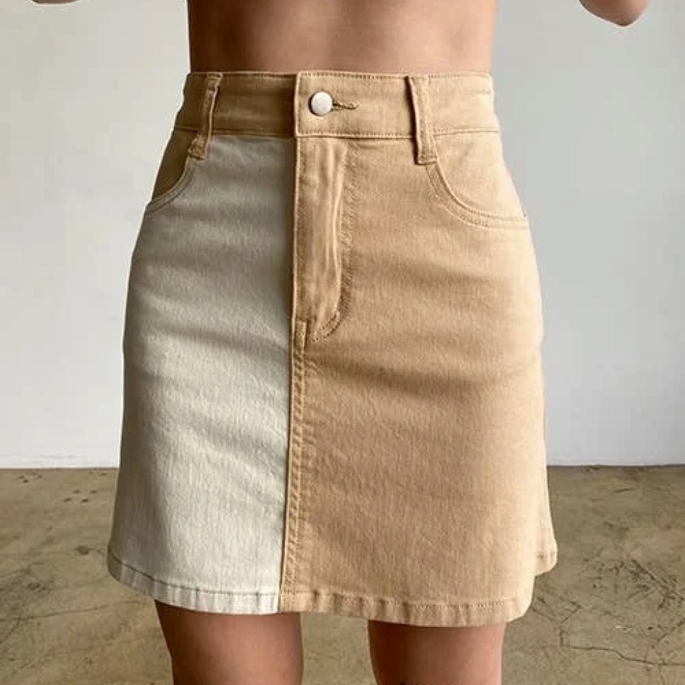 Block denim skirt // NWT - Picture 2 of 2